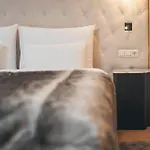 5 5*