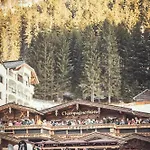 5 Hotel 5*