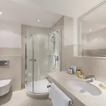 Hotel 5