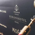 5 Hotel