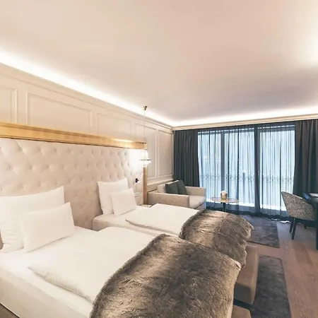 5 Hotel 5*
