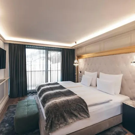 Hotel 5