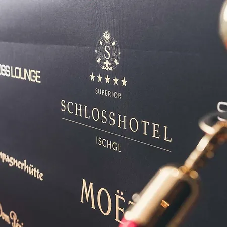 5 Hotel